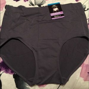 Bali One Smooth U Gunmetal Gray Brief 2XL/9 NWT